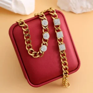 Custom Gold Plated Titanium Steel Circle Rhinestone Bracelet for Women Stainless Steel INS Fashion Jewelry Box