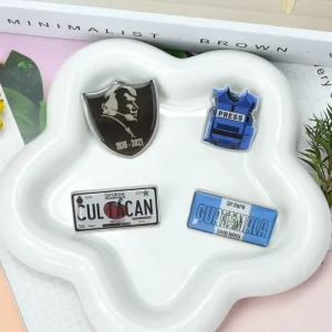 Custom Logo Metal Enamel Badge Manufacturer Vintage Souvenir Lapel Pin Epoxy Brooch