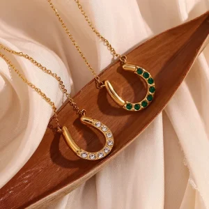 Custom Luxury 18K Gold Plated Emerald Clear Crystal Horseshoe Charm Pendant Necklace Aretes Acero Inoxidable for Women