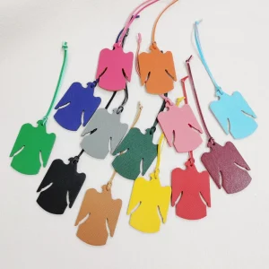 Custom Made Eagle Shape Genuine Leather Colorful Keychain Ladies Animals Pendant Women Bag Charm Leather Accessaries