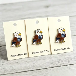 Custom Metal Lapel Pin Cute American Eagle Enamel Badge with Packaging Display Card for National Day