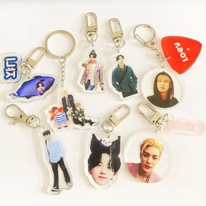 Custom Printed Korean Popular Star Anime Acrylic Keychain Transparent Acrylic Idol Star Keychain