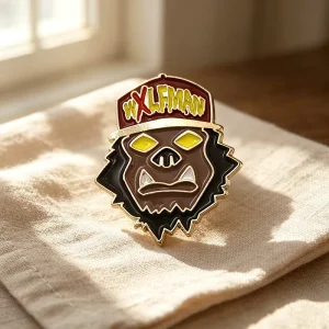 Custom School Uniform Enamel Badges Hard Enamel Lapel Pins Custom Logo Student Souvenir Metal Brooch
