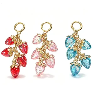Customization New Style Cute Fashion Keychain Transparent Strawberries Bag and Car Pendant Bag Charm Bag Accessories