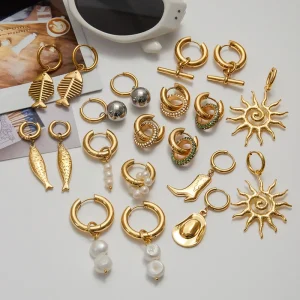 Customized Fashion Waterproof Jewelry 18K Gold Pearl Earrings Simple Lady Stainless Steel Earrings