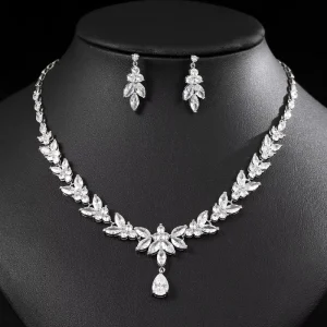 Customized High quality Top grade Jewelry Simple and Fashionable Zirconia Necklace and Earrings Set Women’s Set Jewelry