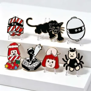 Cute Cartoon Animals and Characters Soft Enamel Brooch Metal Brooch Irregular Shape for Jeans Backpack Decoration