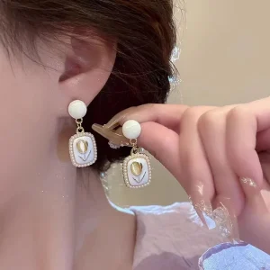 Cute Fashion Square Pearl Flowers Earrings for Girls Simple Trendy Casual Party Jewelry Accessories