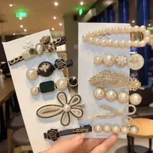 Cute Feather Small Fragrance Pearl Rhinrhineta Sparkling Premium Hair Clip for Woman Popular