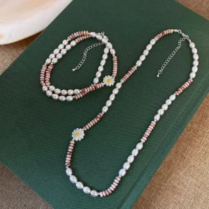 Cute Freshwater Pearl Pink Imperial Stone Bead Handmade Fashion Shell Daisy Flower Charm Clavicle Necklace for Women
