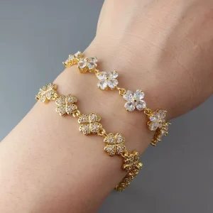 D732 Fashion Cz Micro Pave Crystal Heart Clover Charm Chain Bracelet for Women Men