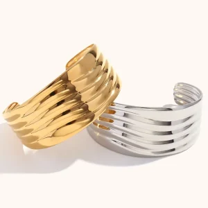 DB02172 Women’s Designer Stainless Steel Punk Style 18K Gold/Silver Plated Chunky Bangles