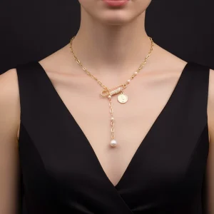 Delicate Pearl Necklace Small Flower Pendant Chain Single Layer Daily Wear Minimalist Fashion Jewelry Pearl Necklace