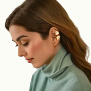 Design Smooth Metal Leaf Ear Clip Earrings for Women Trendy Ladies Street Cute Earrings Accessories Fashion Jewelry Gifts