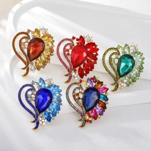 Designer Brooches Fashion Jewelry Gift Brooches Women Rhinestone Brooch Lapel Pin Decoration Badge for Women Clothes Accessory