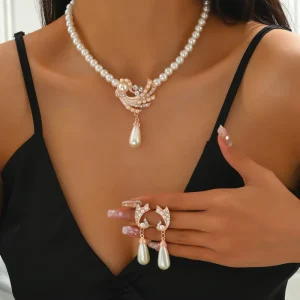 Designer Luxury Women Pearl Necklace Earrings Set Fashion Vintage Bridal Pearl Jewelry Set for Wedding