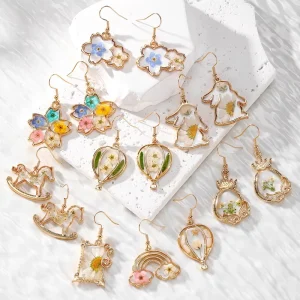 Designer Style Fashion Dried Flower Resin Rainbow Trojan Geometric Drop Earrings Trendy Jewelry for Women