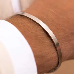 Designs Custom Mulan 18K Gold Plated Stainless Steel Luxury Jewelry Opening Bangle Bracelet Unisex High Quality