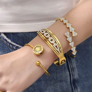 Diamond Studded Hollow Flower Bangles 5A Zircon 18K Stainless Steel Bangle Women Fashion Jewelry