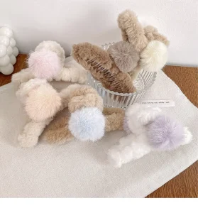 Dowell Autumn and Winter New Style Plush Soft Waxy Large Shark Clip Hair Claws for Women