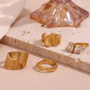 Dreamshow Fashion Jewelry Rings Gold Plated Stainless Steel Rings Set Zircon Jewelry Stainless Steel Engagement Jewelry