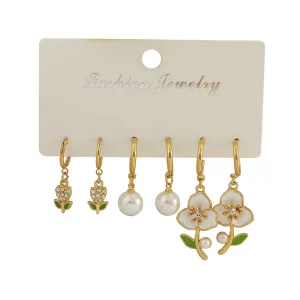 Earrings Set Fashion Simple Charming Pearl Earrings Exquisite Design Vintage Flower Garden Series Alloy Diamond Earrings Set