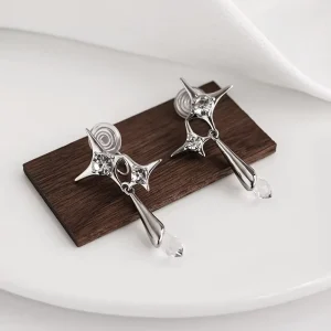 Elegant Crystal Teardrop Zircon Mosquito Coil Ear Clips Platinum Plated Sculpted Star Dangle Design Non Pierced Clip on Earrings