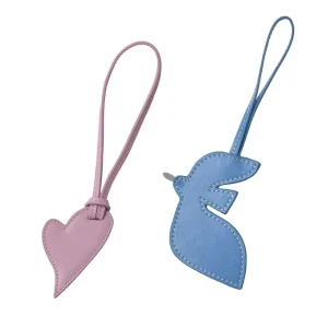 Elegant Custom Simple Cute Leather Bag Charms Personalized Handmade Minimalist Keychain Accessory Unique Design for Women