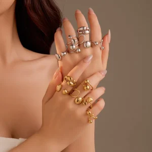 Elegant Designer 18k Gold Plated Stainless Steel Rings Stylish Custom Wedding Engagement Rings Fashion Ring