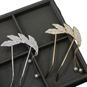 Elegant Fashion Metal Hair Pin and Bridal Combs with Cartoon Elements Gift Pearls Hair Accessories for Women Girls Daily Use