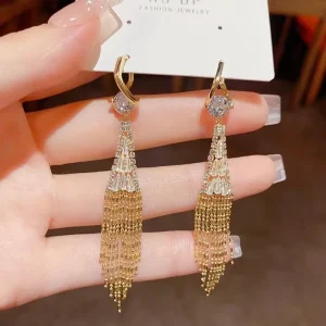 Elegant Fashionable Exquisite Versatile and Grand Ear Studs High end Ear Clips Ear Rings with Sheaf Tassels