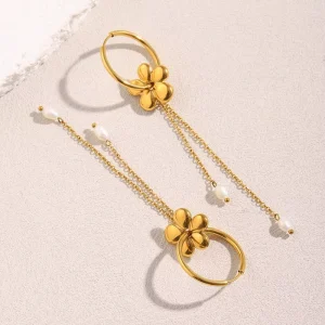 Elegant Feminine 18K Gold Plated Stainless Steel Flower Hoop Earrings Heart shaped Pearl