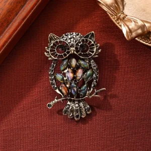 Elegant Gothic Owl Alloy Brooch Pin Shiny Rhinestone Gold Plated Children’s Wedding Holiday Scarf and Coat Accessories