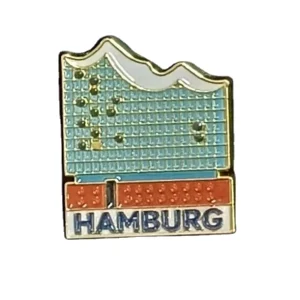 Enamel Metal Pin Tourist Souvenir Hamburg Landmark Badge Zinc Alloy Crafts Metal Crafts for Hat Bag Decoration