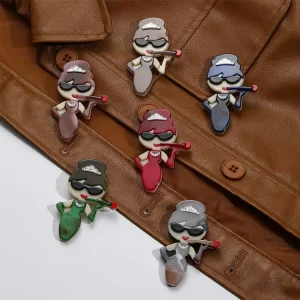 European American Fashion Niche Acrylic Brooch Cross Border Hepburn Style Cute Cartoon Abstract Design Alloy for Children’s