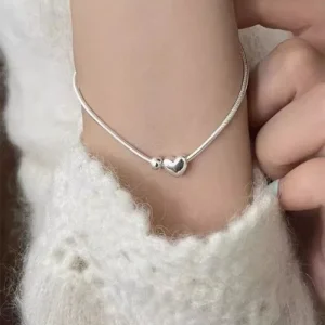 European American Heart Bracelet for Women Minimalist Versatile Love Design Bead Snake Chain Hand Jewelry