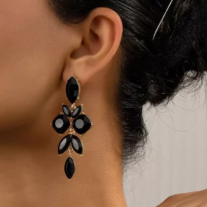 European American New Style Retro Alloy Diamond Encrusted Leaf Earrings Fashionable Simple Popular Ear Accessories