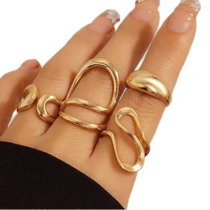 European American Style Stainless Steel Fashion Ring for Women Popular Hip Hop Gold Titanium Steel Contrasting Colors Simple