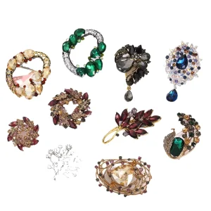 European And American Retro Brooches High-end Fashionable Alloy Rhinestone Pins Suits Evening Gowns