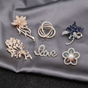 European High Grade Brooches Secure the Pin to Prevent Exposure Designer Brand Trendy Jewelry Pearl Cute Brooches