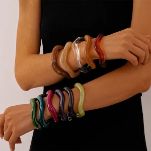 European and American Fashion Style Acrylic Irregular Gradient Geometric Circle Open Bangle High end Women’s Jewelry
