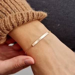 European and American Stainless Steel Simple Fashion Gold Plated Accessory Bracelet Is Adjustable