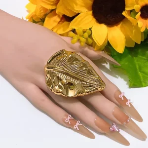 Exaggerated Gold Plated Leaf Shape Open Ring Vintage Textured Adjustable Finger Ring Trendy Women Daily Party Jewelry Gift