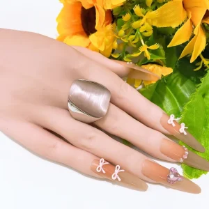 Exaggerated Hollow Large Ring Alloy Gold Plated Smooth Fashion Ring
