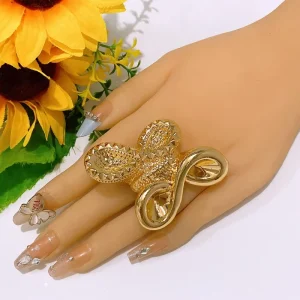 Exaggerated Textured Snake Head Statement Ring Women Vintage Gold Plated Twist Open Adjustable Band Punk Party Finger Jewelry