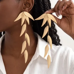 Exaggerated Women Chunky Gold Silver Plated Leaf Pendant Long Earring Fashion Women Geometric Leaf Long Tassel Earring for Party