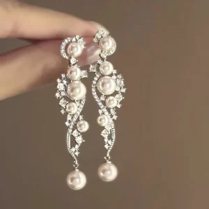 Expensive Alloy Gas Tassel Pearl New Exaggerated Earrings Light Luxury Banquet High End Dress Cross Border Explosion Ear Jewelry