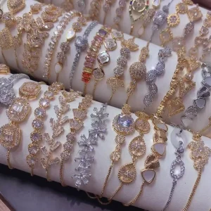 Exquisite Fashionable Bracelet Fashion Jewelry Zircon Adjustable Size Diamond Women Bracelet