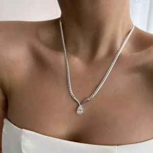 Eye Drop Zircon Necklace Snake Bone Basic Necklace European Fashion Luxury Collar Chain Accessory Stainless Steel