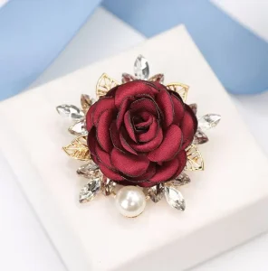 Fabric Flower Brooch Fashionable and Versatile Corsage Coat Elegant and High end Brooch